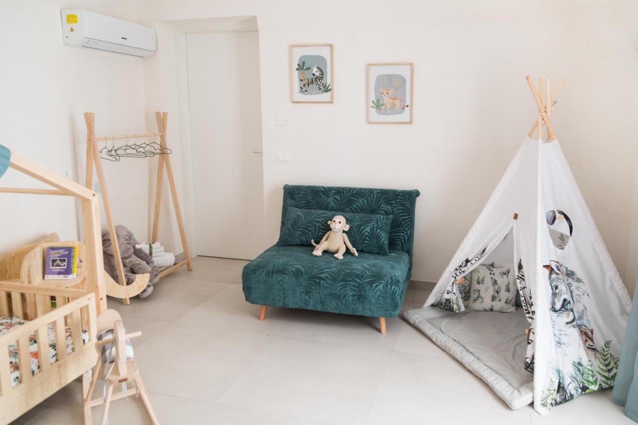 Family Green Suite Marsala Buitenkant foto